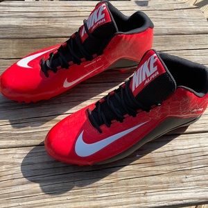 Nike Alpha cleats - Size 16